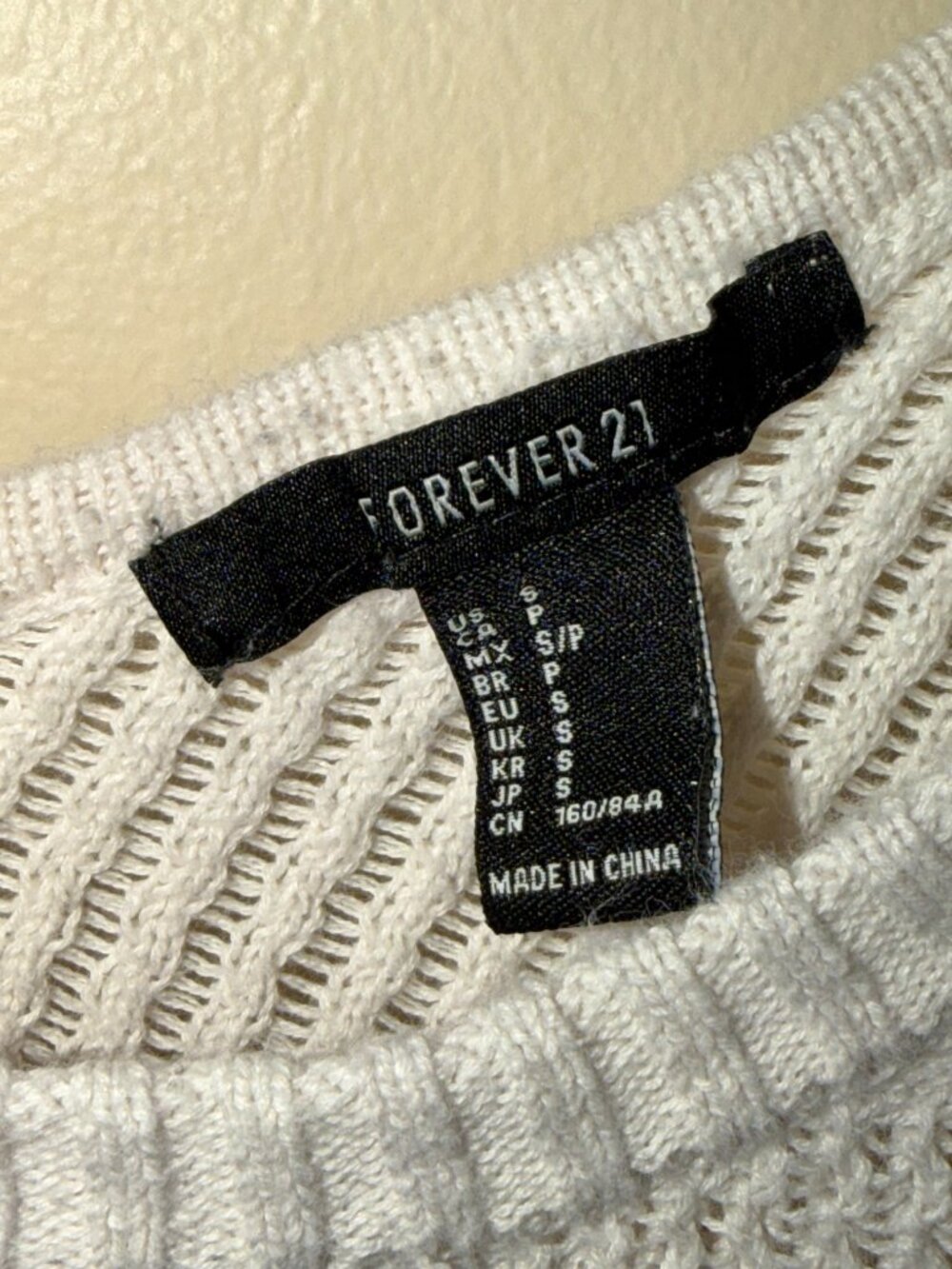 FOREVER 21 Women's Ivory Knit Open-Back Loose-Fit Sweater size Small - Picture 3 of 5